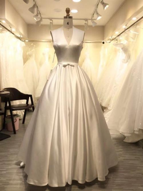 Guangzhou Wedding Supplies Market - Wholesale Buy Fashion Clothing