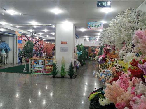 Fashion artificial flowers for wedding decoration and furniture product accessories of home office and hotel