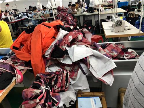 Garments manufacturer produce designer t-shirt fashion hoodie streetwear clothing - customized making buy from China market